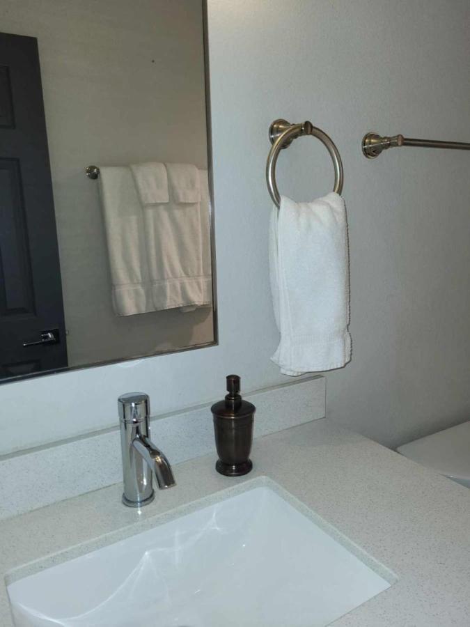 Your Phoenix Cozy Home Away From Home! מראה חיצוני תמונה