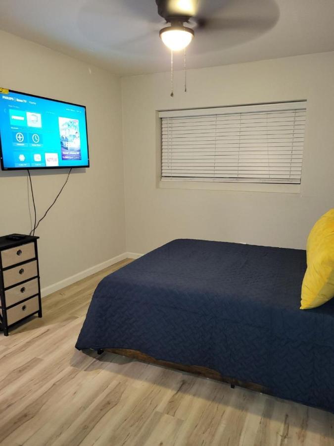 Your Phoenix Cozy Home Away From Home! מראה חיצוני תמונה