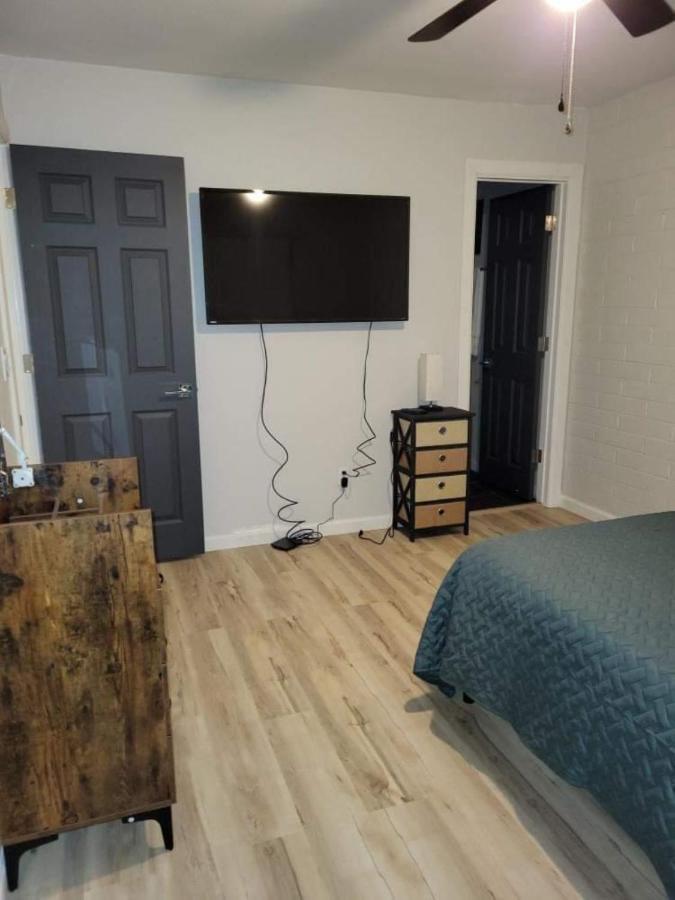 Your Phoenix Cozy Home Away From Home! מראה חיצוני תמונה
